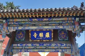 探秘五台山：那些令人拍案叫绝的寺庙对联图片