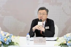 老爹40年攒下千亿家产，儿子不到四年全败光，如今重组800亿债务图片