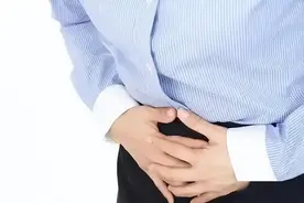 胃不好的人要少吃什么？医生：若想胃部健康，这3物千万要少碰图片