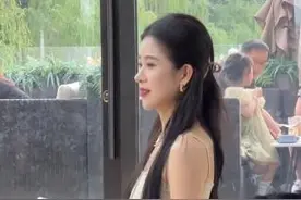 北舞女神老师看学生考试视频冲上热搜，评论区娇妻们开始臆想小三图片