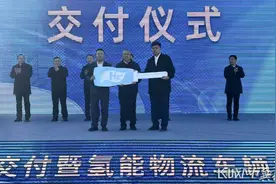 首批交付406台 全国首个“百台级”氢能环卫场景落地保定图片