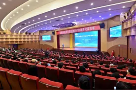 首届山西省大学生知识产权演讲比赛决赛在太原理工大学明向校区举办图片