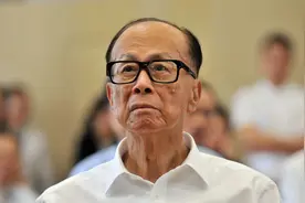 2025年了，这一次，别让李嘉诚跑了图片