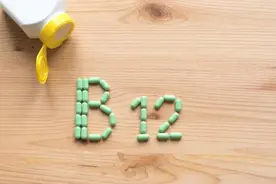2021年天津女子每天坚持吃维生素B12,4个症状被改善,早知有帮助图片