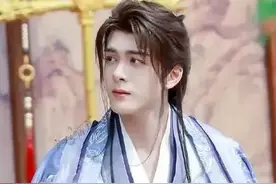 莲花楼播出一年多，6位主演差距已拉开，真红还是假红一目了然图片