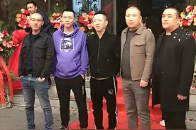 王某人无奈承认:“东薇家族”，已经彻底分裂成了“四派”！图片