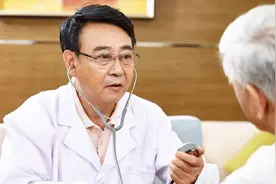 67岁老人长期吃丹参片，身体怎样了？4大副作用、4个禁忌一要记住图片