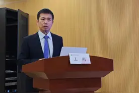 北大医院太原医院泌尿外科举办“泌尿系统结石全流程诊疗”学习班图片