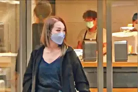 香港女星在英国的绝望时刻：从明星到洗碗工，她的真实经历图片