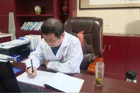 肾病专家强调八百遍：尿路感染，一定要记住这6点！不看你后悔！图片