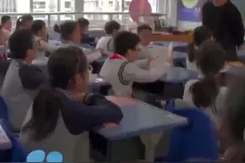 小学设置灯长下课关灯老师不拖堂图片