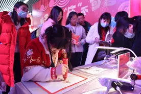 武汉科技馆：科技庙会邀您过大年图片
