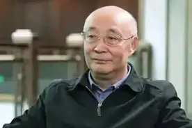 翟教授：一旦放开二胎，妇女将多生育9700万个孩子！结果啪啪打脸图片