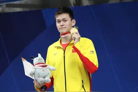 感动！日媒热议孙杨复出，一边倒鼓励！反观杨毅等国内记者，寒心图片