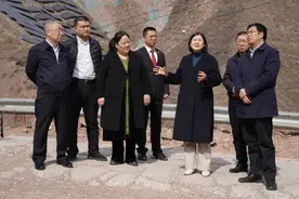 赵建国在文水法院调研图片