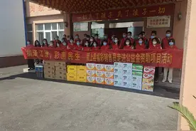 让公益深入人心 阜阳颍上县福彩销售员走进儿童福利院图片