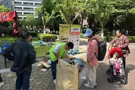 以物易物，返航新生，爱回收在上海开展环保活动图片