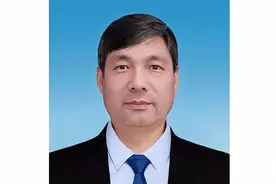 东华理工大学迎新任校长图片