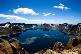 随时可能喷发的“圣山”？长白山检测到活动频繁，若喷发会如何？图片