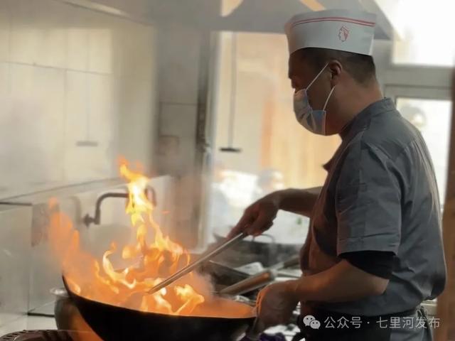 “五一”出游记 | 寻一处悠然,把日子过成诗——七里河区拙舍·草庐