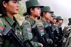 果敢娘子军增援？用仿95式弯弹夹，缅北四大家族丢失重镇紧急求援图片