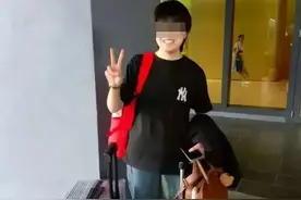 痛心！一名中国留学生从39楼跳下身亡图片