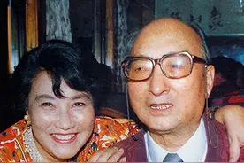 60岁定居美国，78岁却又回国住养老院，还被誉为“人民艺术家”图片