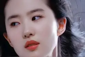 盛世美颜刘亦菲们的好看唇型，杨幂的唇型却是她脸上的减分项图片