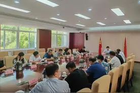 威海市召开2024年威海铁人三项世界锦标赛筹备工作调度会图片