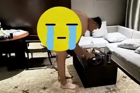 易建联被曝嫖娼后续：13家品牌删除宣传代言，女主账号被扒才19岁图片