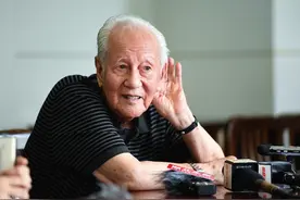 对黄院士最好的致敬方式：093B核潜艇展示獠牙图片