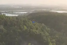 “空中便利店”开进景区园区，您点的外卖，无人机三分钟送达图片