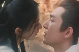 收视率炸了，不看赵丽颖《与凤行》的呼声却越来越高，问题出在哪图片