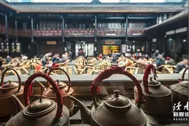 老舍的《茶馆》：3个人性真相，越早知道越好图片