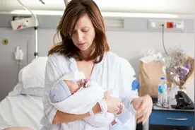 女人生完孩子，这几个部位会变大，最后一个让老公抓狂！图片