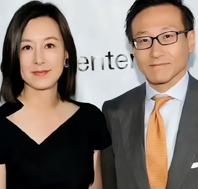 蔡崇信夫妇官宣友好离婚：有一种婚姻，叫“顶峰相见，顶峰告别”
