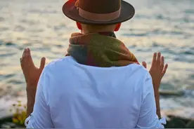 当亲人成了“小人”欺负你？做好这三点就够了！图片