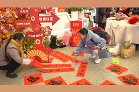 春运开启，万水千山的奔赴只为回家！图片