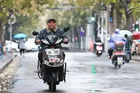 老年人可以笑了！这4种电动车不要驾照，合法上路，不罚不扣图片