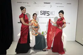 30位平均年龄60岁的上海阿姨，怎样走上上海时装周的国际T台？图片