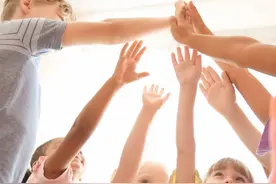 转学三个月后的个人感受图片