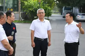 区领导到东丽经开区调研盘活存量工作图片