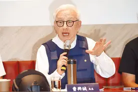 “台独”曹兴诚鼓吹为台牺牲？张延廷批沽名钓誉：枪炮响人先跑图片