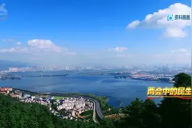 “退休没事了就去拍拍照，感觉心情很舒畅”图片