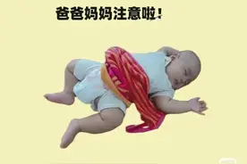 宝宝的每一个睡姿都有暗示，你家的是哪种?关注图片