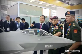 鹘鹰有了新名称，歼31编号首次公开，外贸专用还是空军自用？图片