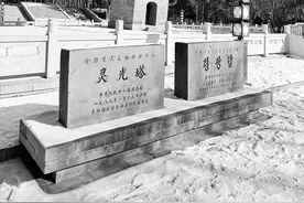 岁月沉淀的神秘之塔图片