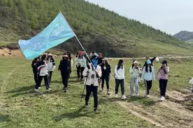 非常重庆 非常好拍丨热门点位游人潮涌 山城美景霸屏“五一”朋友圈图片