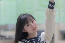 JK美女制服写真图片