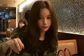 王思聪18任前任盘点，有人曾嫌王思聪太穷，最后一个凭实力上位图片